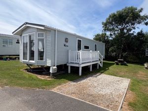 Front- click for photo gallery